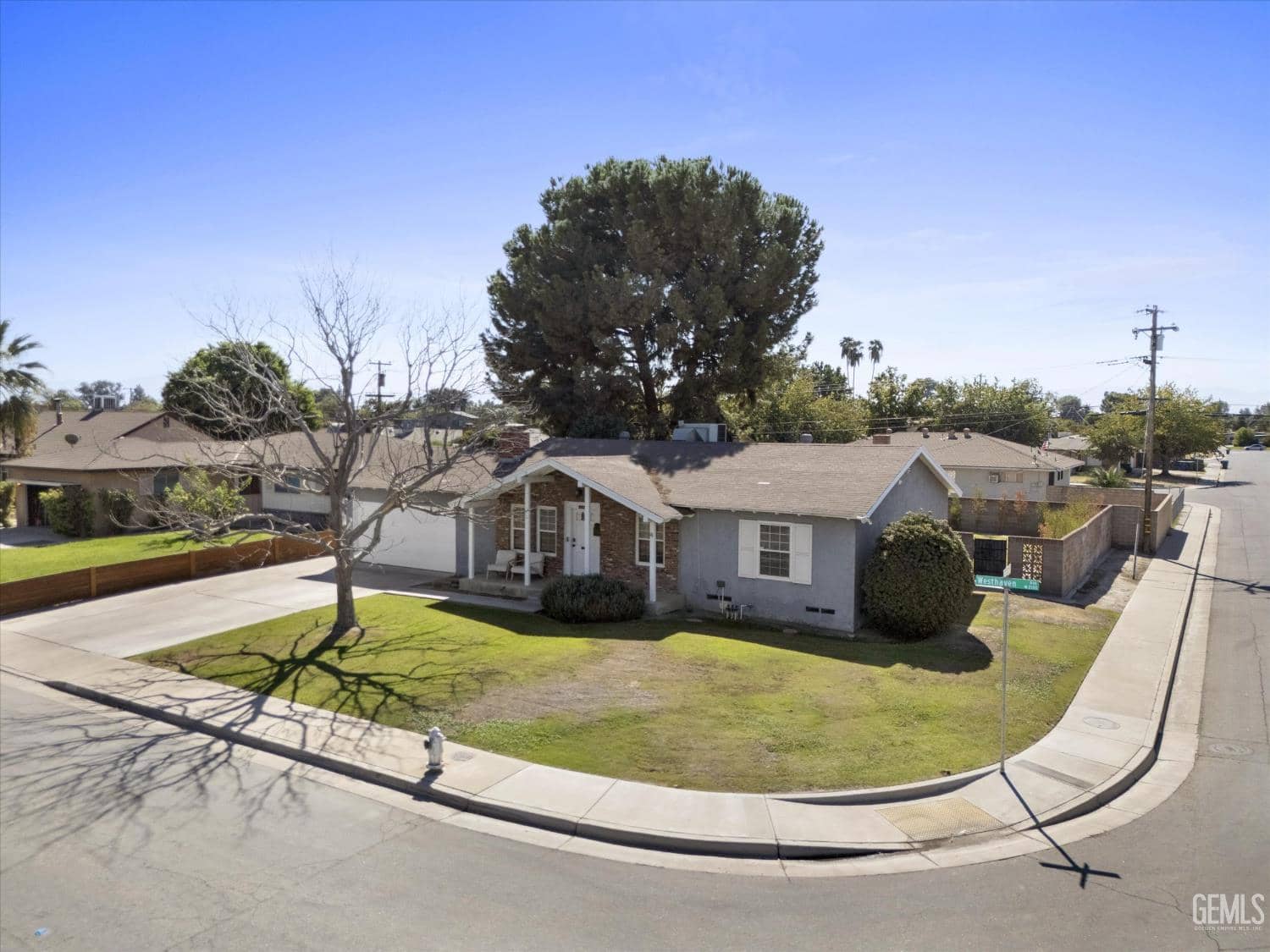 2121 Westhaven Avenue — photo 3