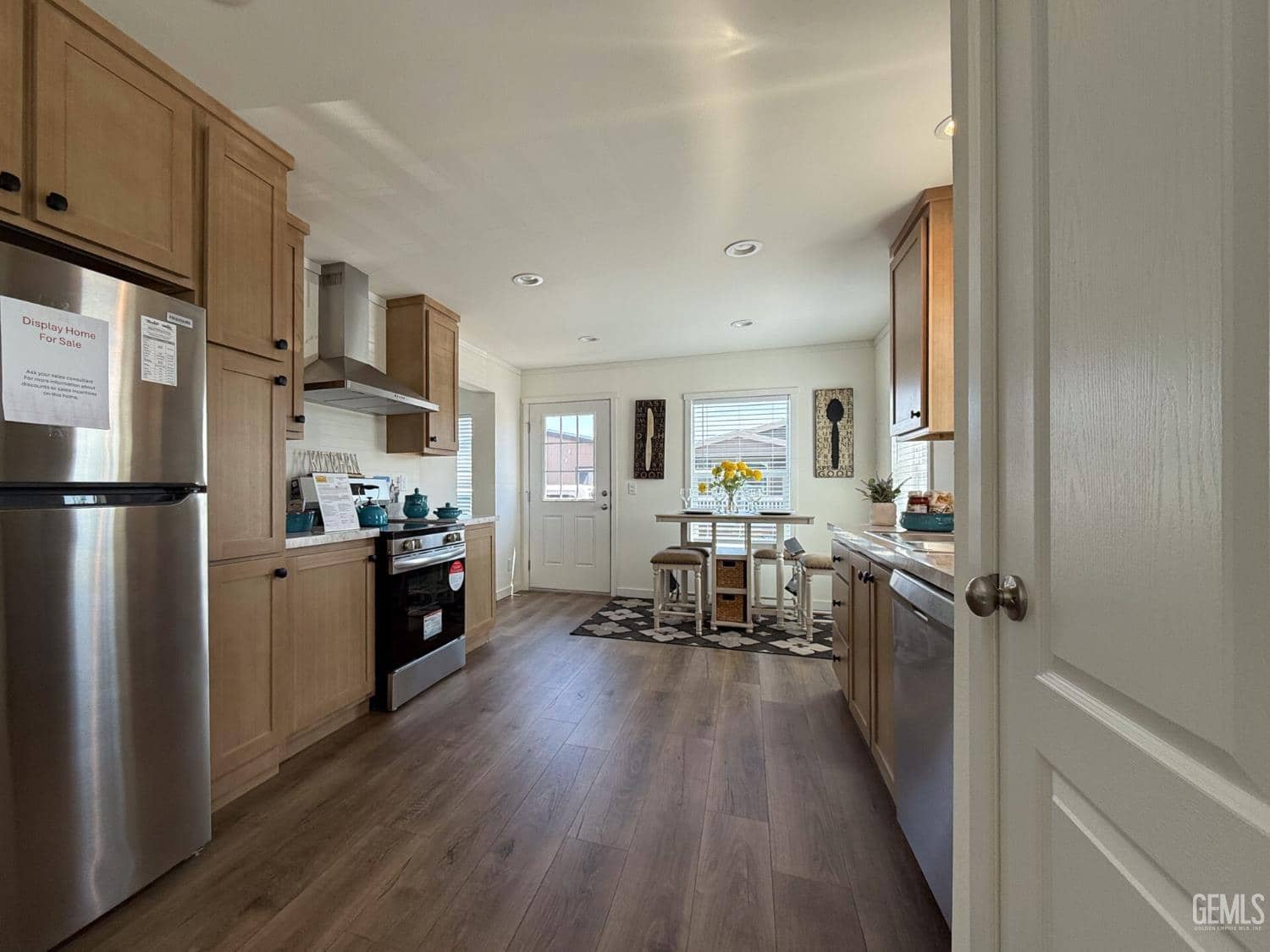 2316 S I Street — photo 2