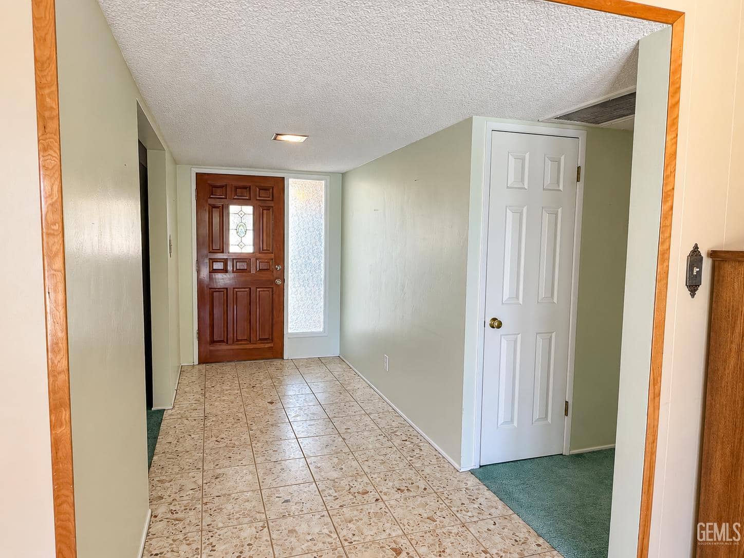 3709 Christmas Tree Lane — photo 5