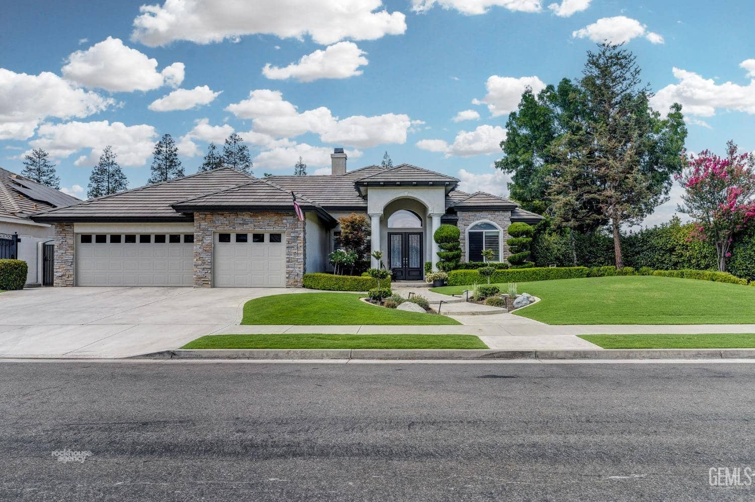 11502 Crabbet Park Drive