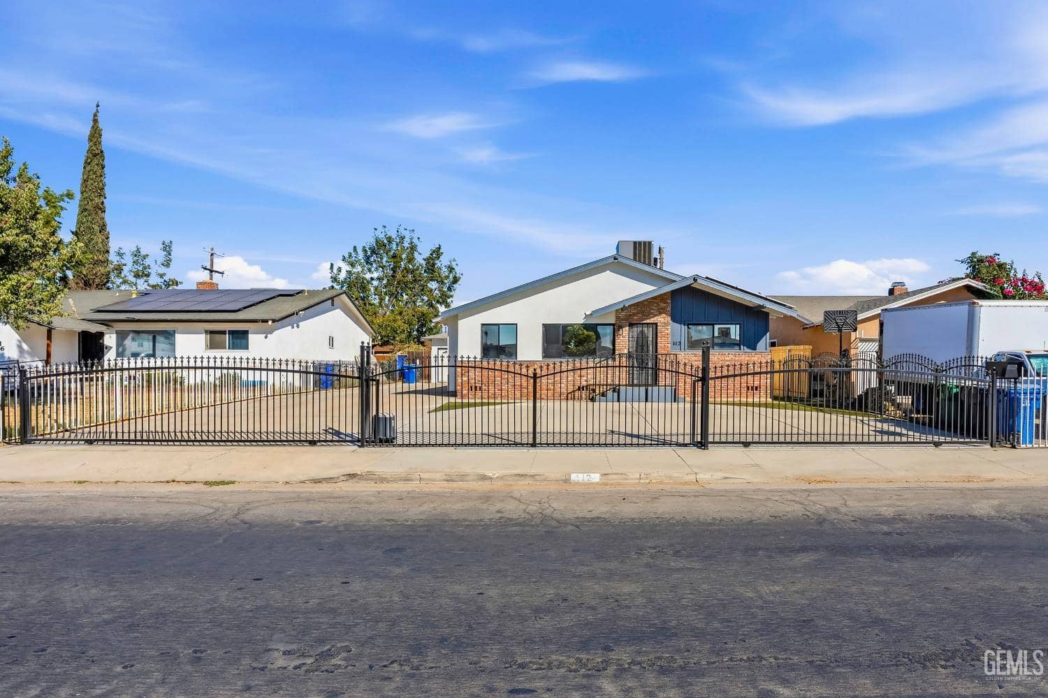 112 Sequoia Drive — photo 3