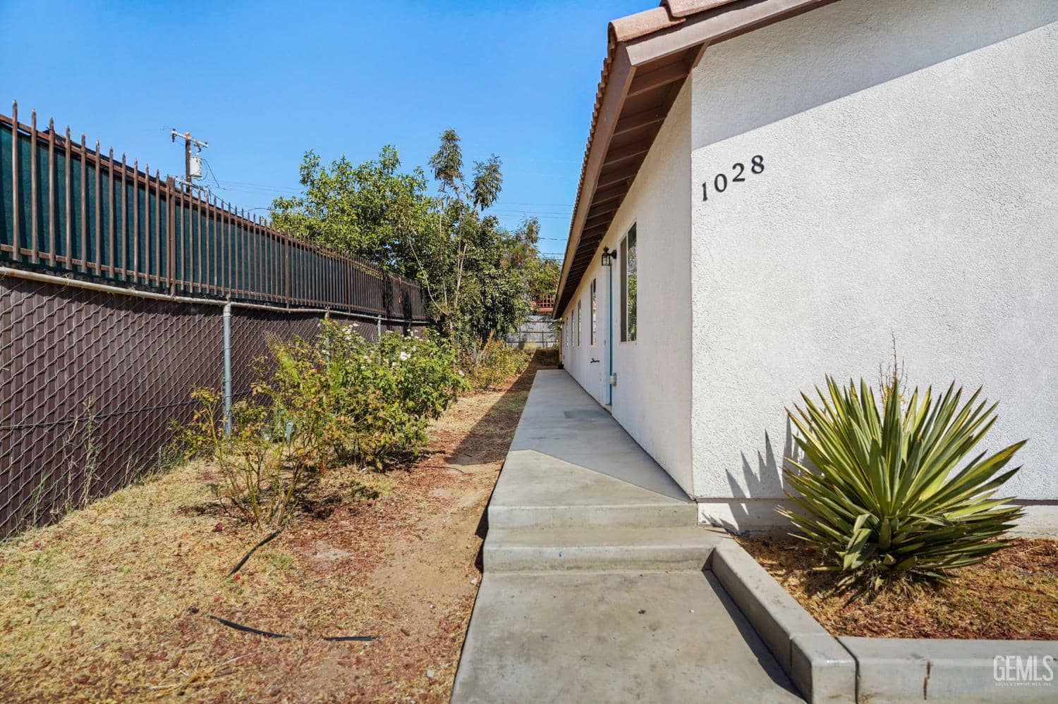 1028 Jeffrey Street — photo 3