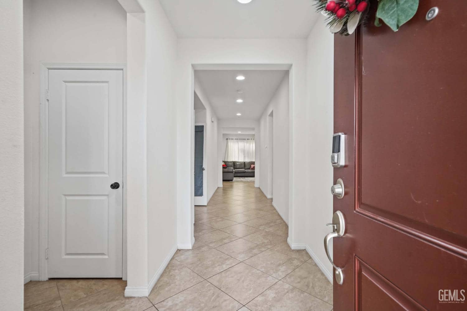 10001 Sentinel Peak Place — photo 4