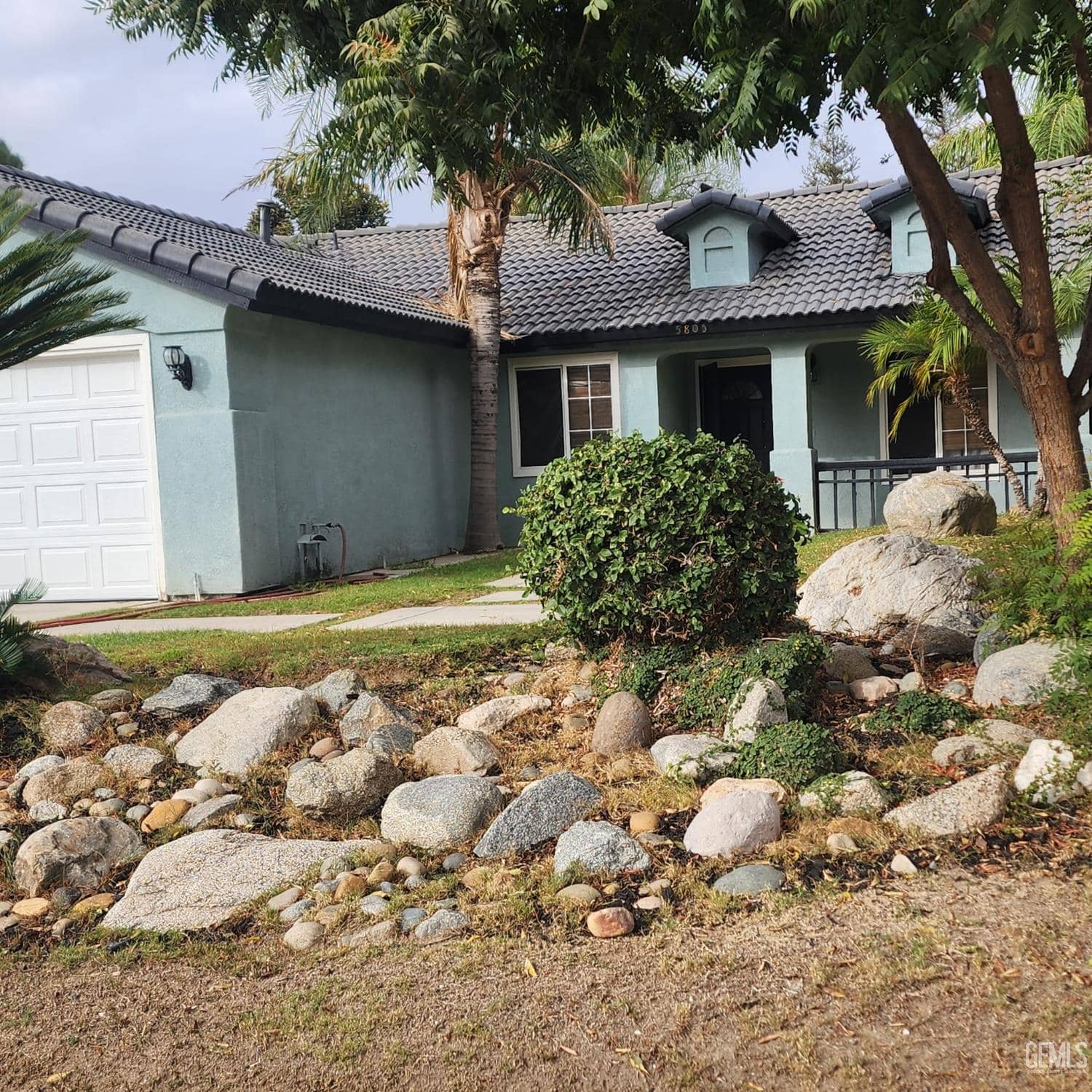5805 Canoe Court — photo 2