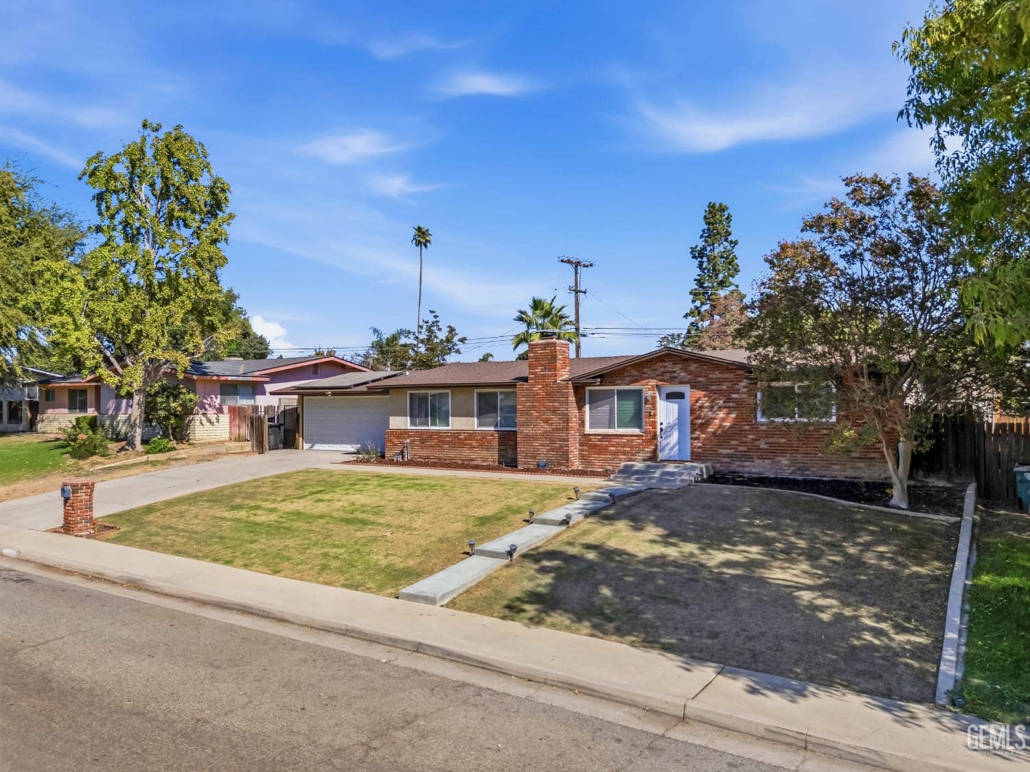 3109 Dwight Street — photo 2