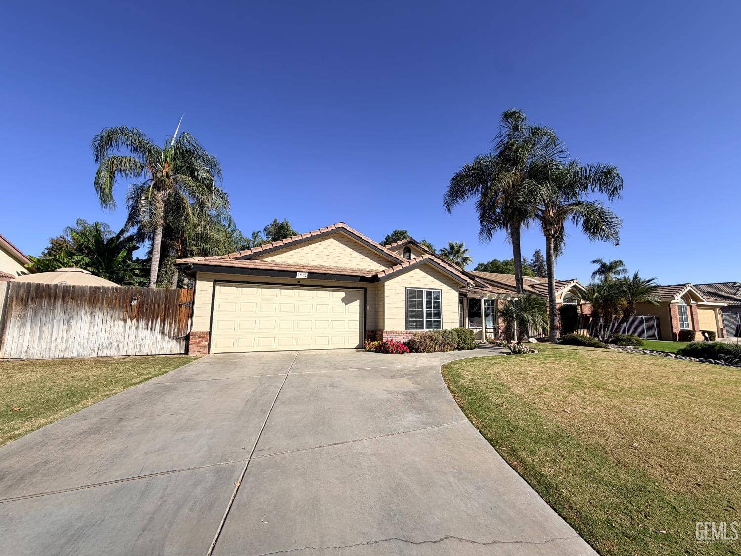 5812 Winter Grove Drive — photo 2