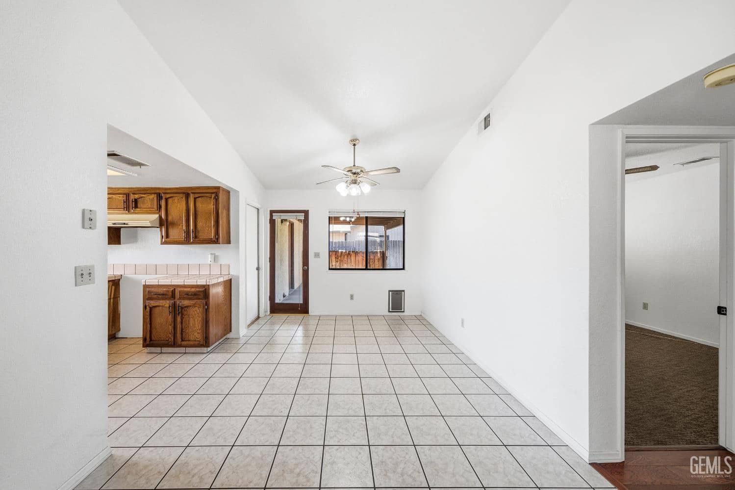 613 S Olive Street — photo 6