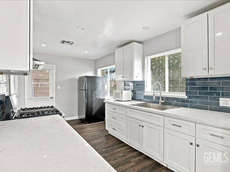 4502 Randy Avenue — photo 3