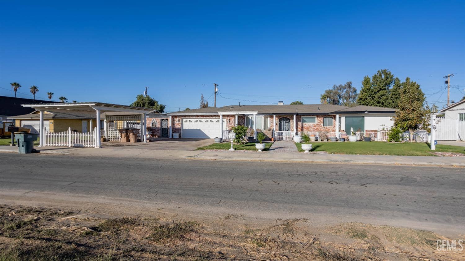 9405 Marvin Street — photo 2